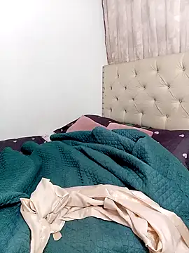 MeganHillss online show from 11/22/25, 06:56