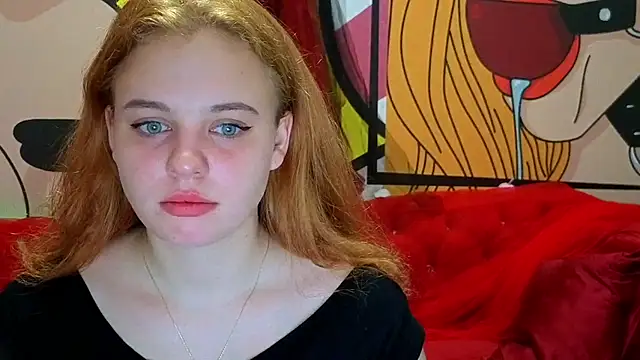 SnowWhiti online show from 11/05/25, 08:23