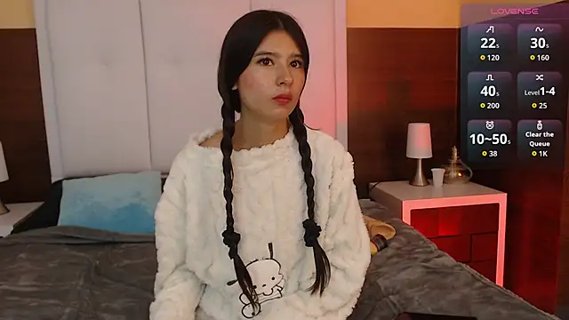 SweetRenata  online show from 06/29/26, 12:38