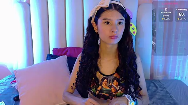 SweetRenata  online show from 07/02/26, 01:17
