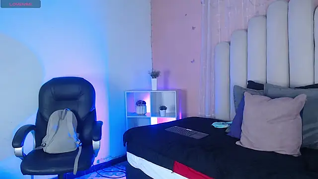 SweetRenata  online show from 01/17/26, 11:25