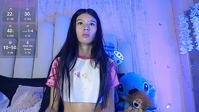 SweetRenata  online show from 02/17/26, 12:35