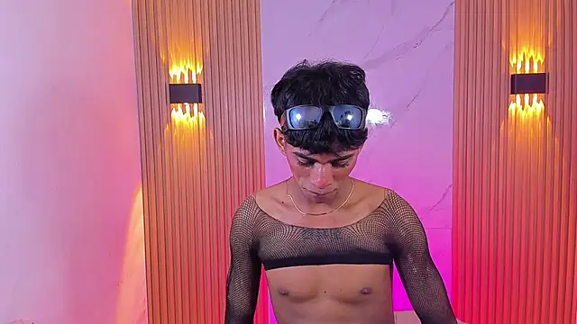 Ethan thouse online show from 11/20/25, 08:04