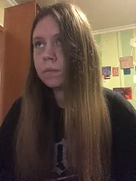 LunaVirelle online show from 03/21/26, 04:33