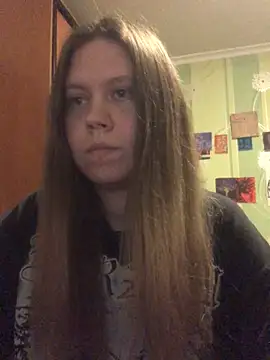 LunaVirelle online show from 04/14/26, 08:03