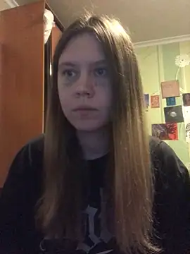 LunaVirelle online show from 10/20/25, 08:09