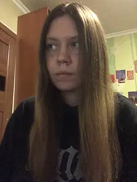 LunaVirelle online show from 02/17/26, 04:15