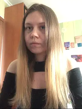 LunaVirelle online show from 02/11/26, 10:37