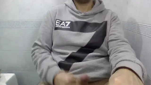 Snapshot of sci69 chatting on 02/02/26, 01:54 sci69 online show from 02/02/26, 01:54