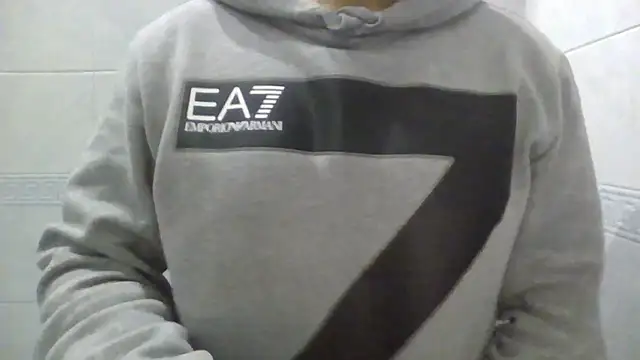 Snapshot of sci69 chatting on 01/16/26, 07:18 sci69 online show from 01/16/26, 07:18