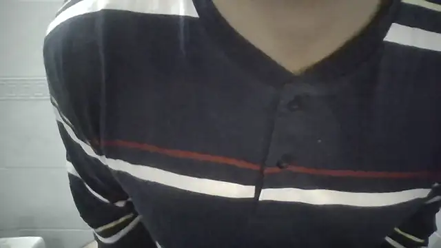 Snapshot of sci69 chatting on 10/29/25, 11:03 sci69 online show from 10/29/25, 11:03