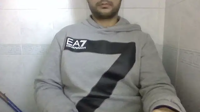 Snapshot of sci69 chatting on 12/04/25, 02:16 sci69 online show from 12/04/25, 02:16