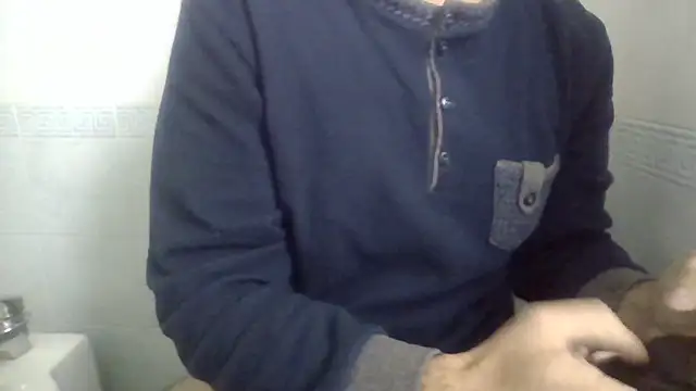 Snapshot of sci69 chatting on 02/10/26, 11:20 sci69 online show from 02/10/26, 11:20