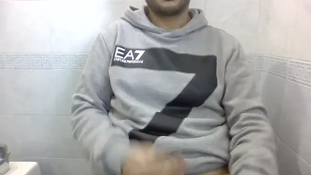 Snapshot of sci69 chatting on 12/01/25, 02:29 sci69 online show from 12/01/25, 02:29