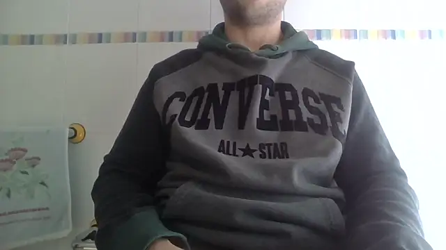 Snapshot of sci69 chatting on 02/15/26, 12:04 sci69 online show from 02/15/26, 12:04