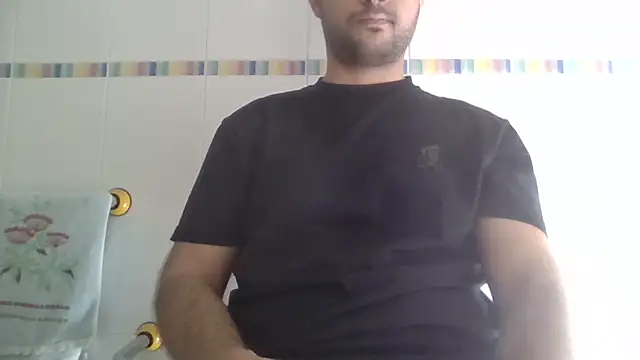 Snapshot of sci69 chatting on 10/25/25, 01:01 sci69 online show from 10/25/25, 01:01