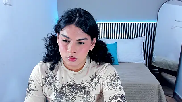 Little Alli online show from 10/15/25, 07:33
