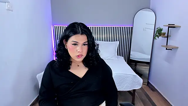 Little Alli online show from 11/02/25, 07:52