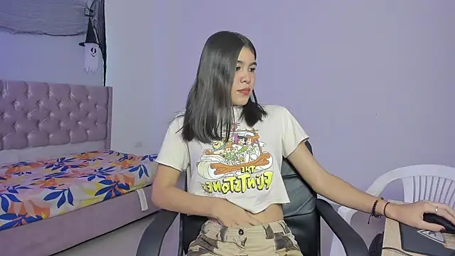 beiby glow online show from 11/24/25, 03:01