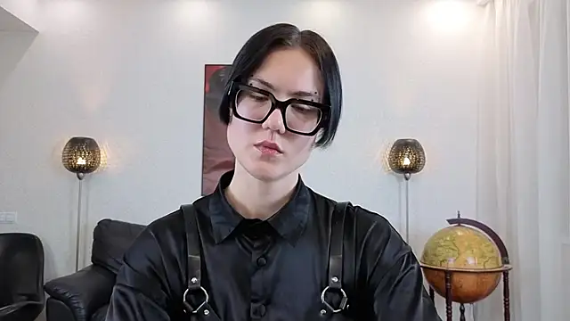 Marie Fitch online show from 05/04/26, 12:47