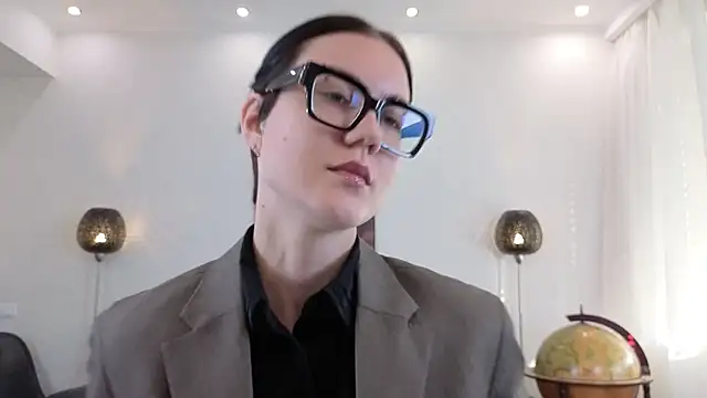 Marie Fitch online show from 05/08/26, 03:10