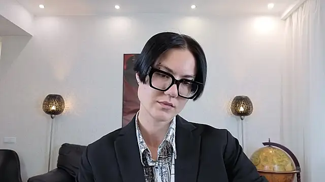 Marie Fitch online show from 05/20/26, 04:09