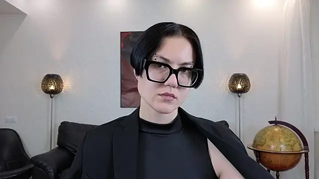 Marie Fitch online show from 05/25/26, 11:25