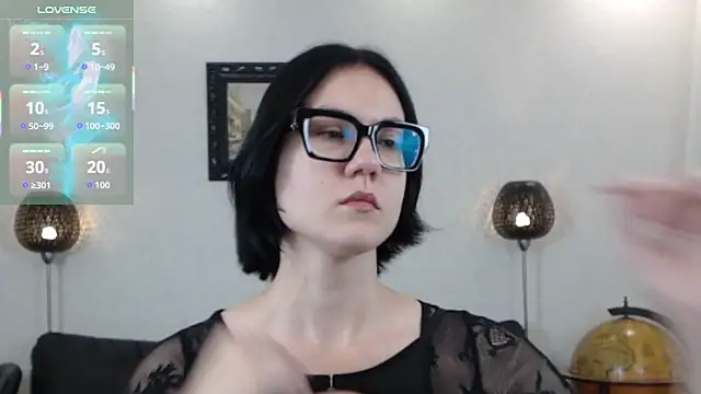 Marie Fitch online show from 11/15/25, 03:43