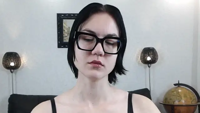 Marie Fitch online show from 11/22/25, 03:38