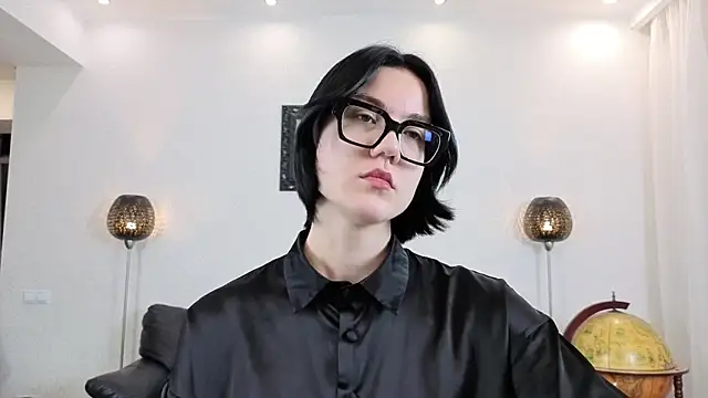 Marie Fitch online show from 12/22/25, 11:27