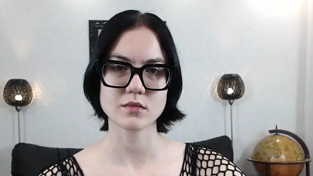 Marie Fitch online show from 11/26/25, 04:12