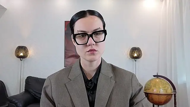 Marie Fitch online show from 05/12/26, 03:58