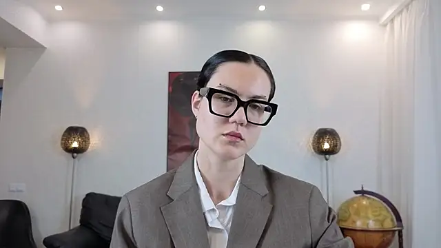 Marie Fitch online show from 05/15/26, 02:09