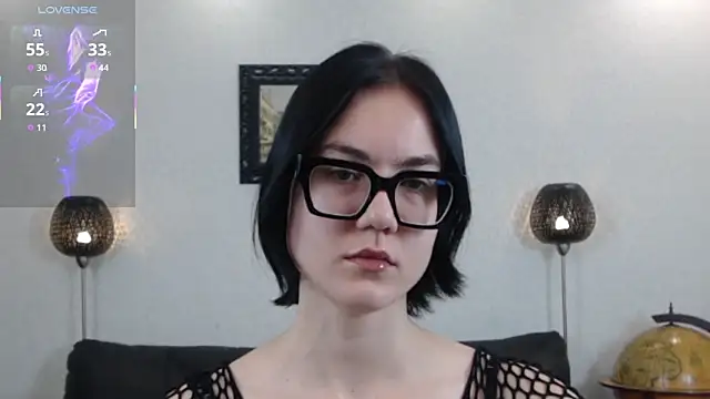 Marie Fitch online show from 11/25/25, 01:50