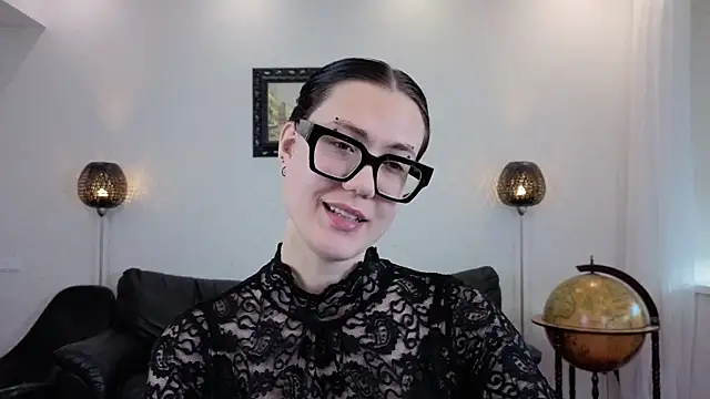 Marie Fitch online show from 06/04/26, 02:27