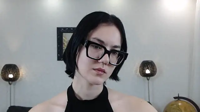 Marie Fitch online show from 11/07/25, 03:44