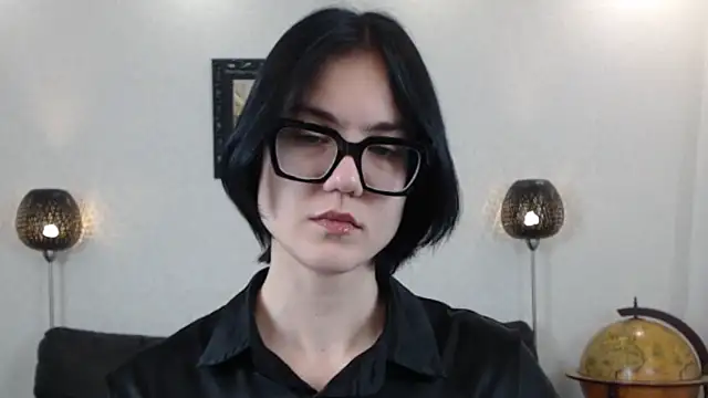 Marie Fitch online show from 11/14/25, 05:11