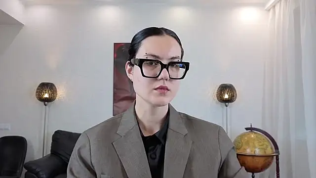 Marie Fitch online show from 05/14/26, 02:08