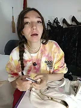 Lucy colee online show from 03/18/26, 04:41