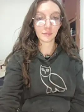 Lucy colee online show from 02/06/26, 01:23