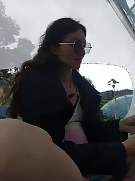 Lucy colee online show from 01/11/26, 08:27