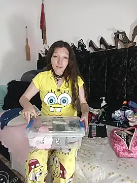 Lucy colee online show from 03/11/26, 03:28