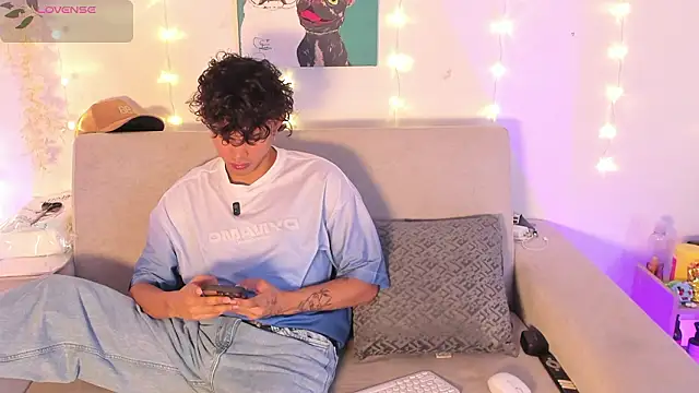 lua boy online show from 03/07/26, 06:02