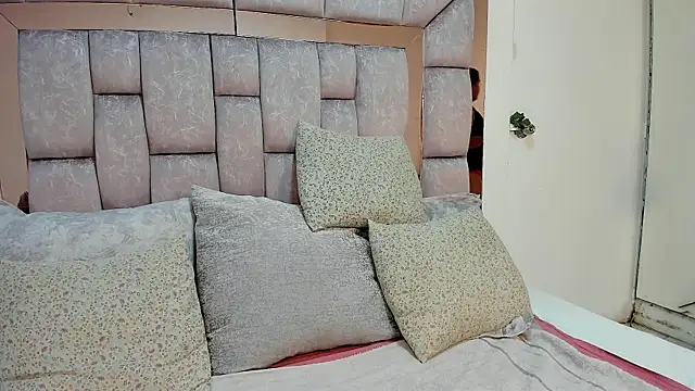 Snapshot of kaorybliss chatting on 01/08/26, 12:00 kaorybliss online show from 01/08/26, 12:00