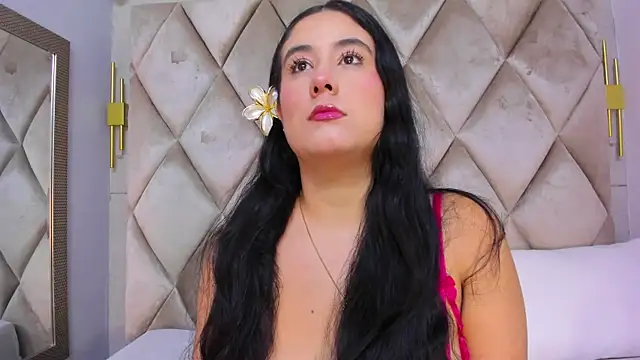 GabyParker  online show from 04/24/26, 12:07