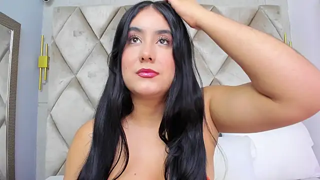 Snapshot of GabyParker_ chatting on 07/04/26, 12:11 GabyParker online show from 07/04/26, 12:11