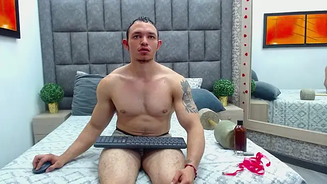 Snapshot of BigMontainsRock chatting on 12/18/25, 09:29 BigMontainsRock online show from 12/18/25, 09:29