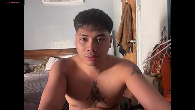 LuisitoJuancho55 online show from 11/20/25, 05:57