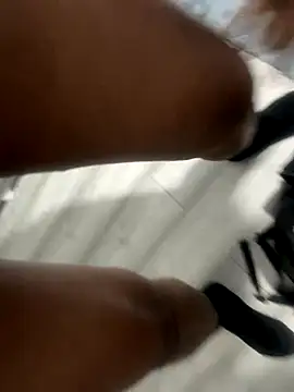 j ratid online show from 11/12/25, 11:52