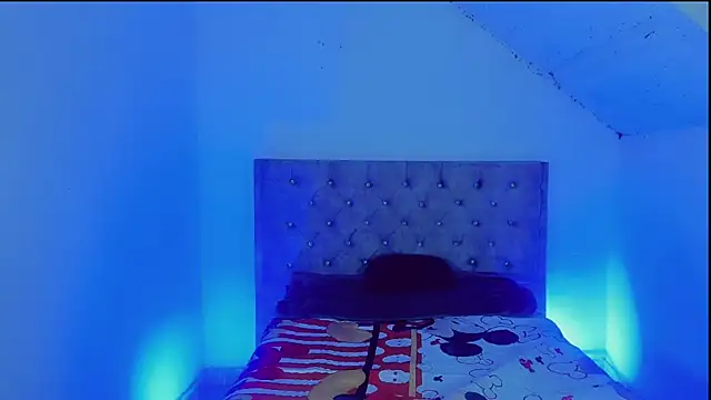 babysomeer online show from 11/21/25, 06:40